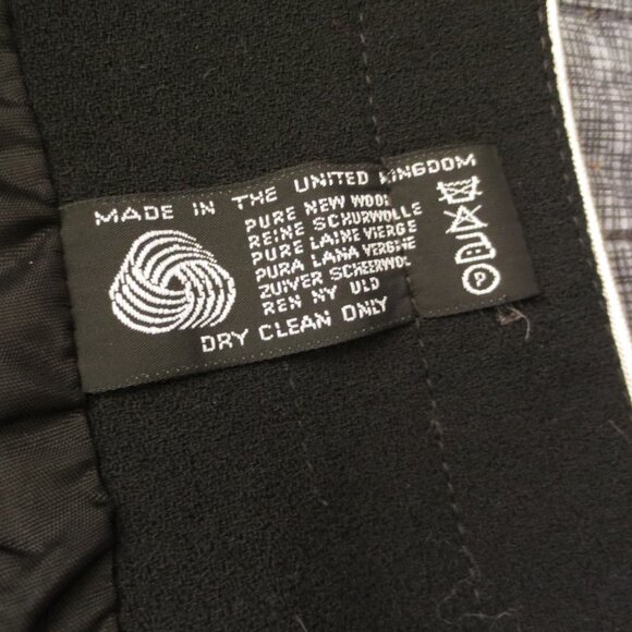 Vintage Made in England Wool Black and Cream Lady Elegant Jacket (Modified) - Picture 6 of 7